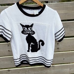 Vintage Black and White Cat Graphic Knit short sleeve top fits size M